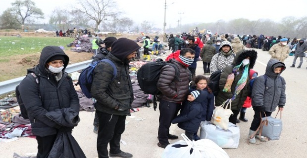 Sığınmacılar sınırdan ayrıldı!