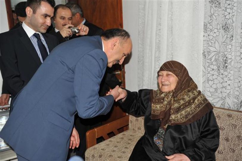 Bakan Müezzinoğlu “Atatürk’e teşekkür ediyorum” 