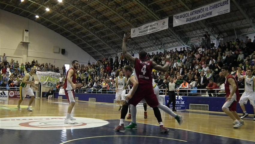 Beko Basketbol Ligi-Olin Edirne: 62 - Erdemirspor: 75