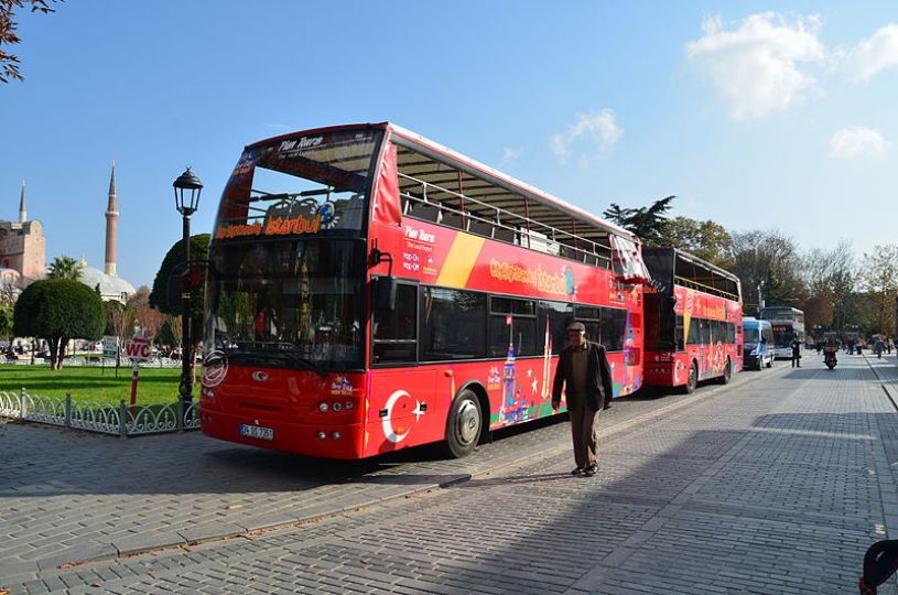 Edirne'ye İngiliz otobüsü!