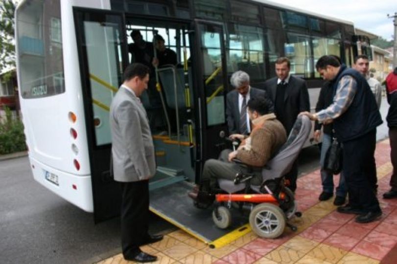 Engelliler için toplu taşıma aracı!