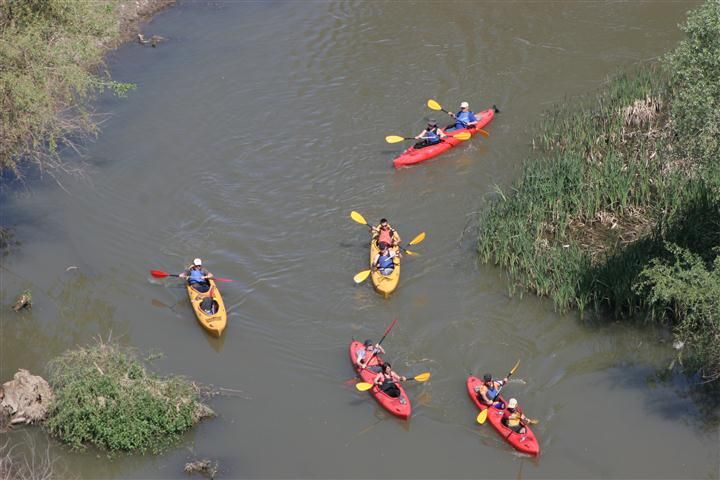 Tunca Nehri'nde ilk kez kanoyla gezdiler